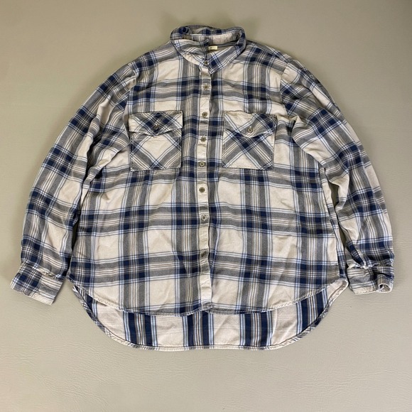 Maurices Tops - Maurices Plaid Flannel Shirt Women's Large Blue Gray Long Sleeve Button‎ Down